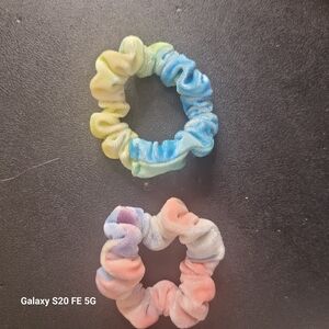 Colorful Scrunchie Set